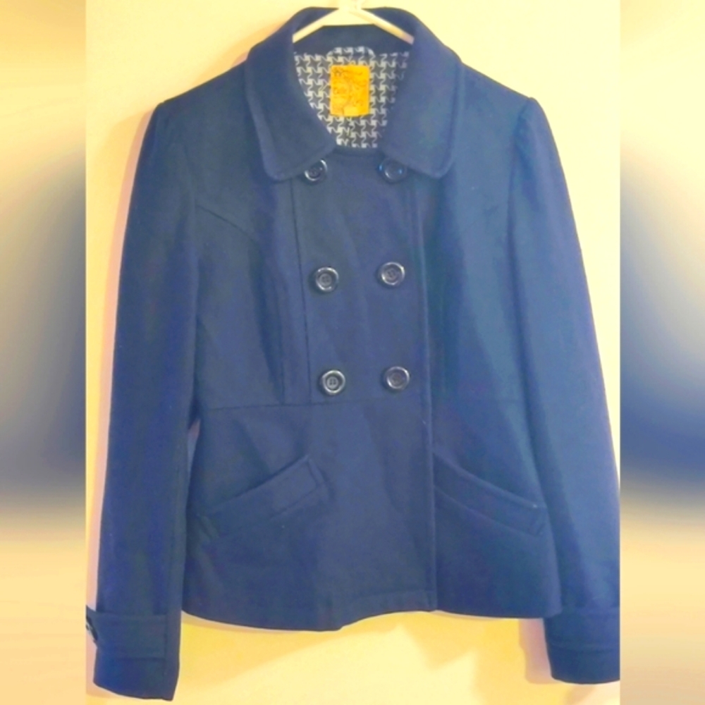 Tulle Wool Pea Coat ,Size Medium.